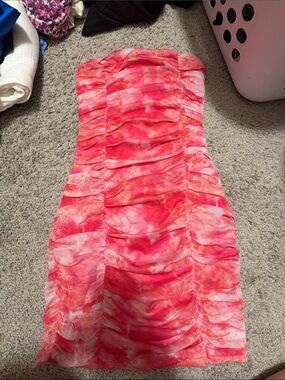superdown Strapless Pink Tie-Dye Ruching Bodycon Dress